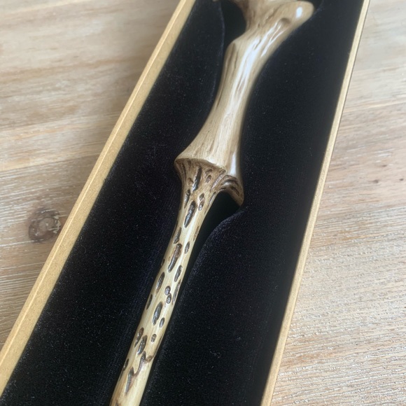 Harry Potter Warner Brothers Universal Studios  “Voldemort” Wand - Picture 3 of 8